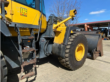 Pala gommata Komatsu WA 380: foto 4