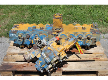 Valvola idraulica per Macchina da cantiere Liebherr R 974: foto 5