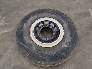 Cerchi e pneumatici BRIDGESTONE