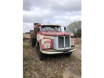Camion con gru SCANIA S