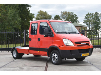 Trattore stradale IVECO
