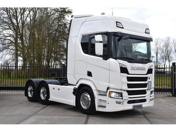 Trattore stradale SCANIA R 460