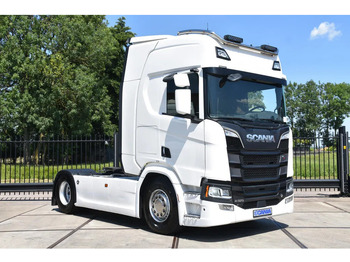 Trattore stradale SCANIA R 520