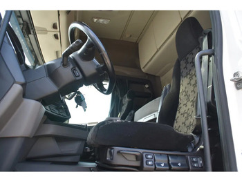 Trattore stradale Scania R520 V8 NGS 4x2 - RETARDER - 523 TKM - PARK. AIRCO - ACC - NAVI - 2 x FUEL TANKS - LED LIGHTS -: foto 4