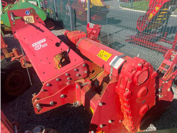 Macchina da raccolta GRIMME