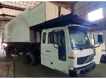 Veicolo per servizio di catering VOLVO