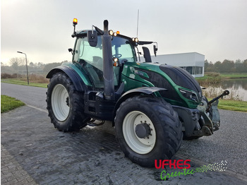 Trattore VALTRA T194