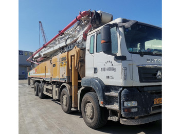 Pompa autocarrata XCMG Factory Second Hand Hydraulic Concrete Pump HB62V 62m Cement Punp Truck For Sale: foto 2