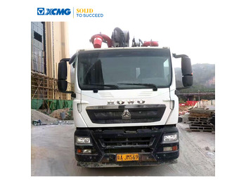 Pompa autocarrata SINOTRUK HOWO