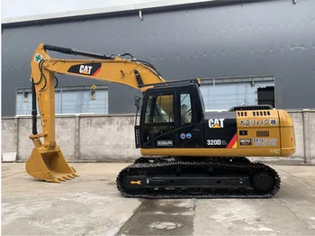 Escavatore cingolato CATERPILLAR 320D2