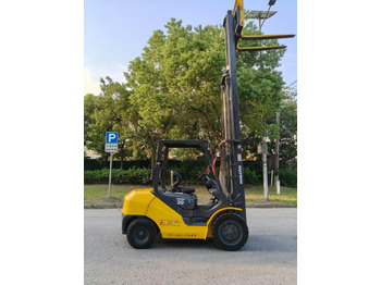 Carrello elevatore diesel KOMATSU