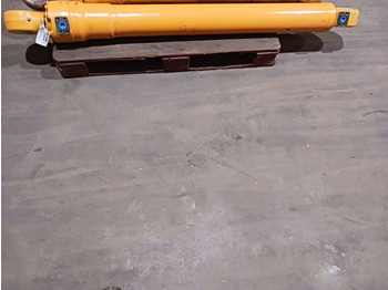 Cilindro idraulico LIEBHERR