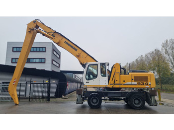 Escavatore per movimentazione LIEBHERR A 934
