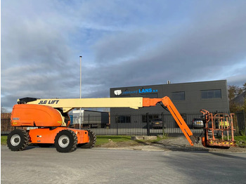 Piattaforma telescopica JLG