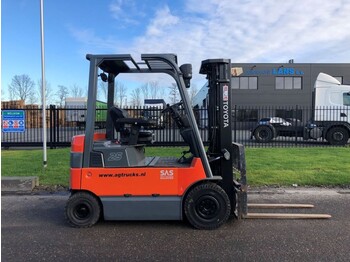 Carrello elevatore elettrico TOYOTA