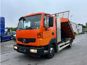 Autocarro scarrabile NISSAN