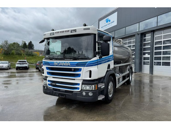 Camion cisterna SCANIA P 450