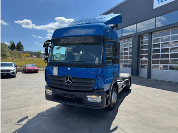 Trattore stradale MERCEDES-BENZ Atego 1330