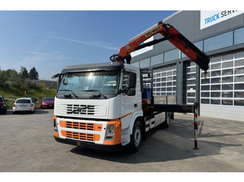 Camion con gru VOLVO FM 300