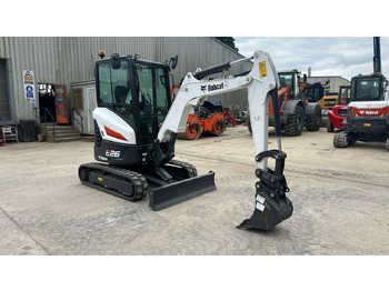 Miniescavatore BOBCAT E26