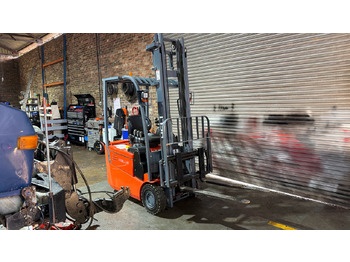 Carrello elevatore elettrico HELI