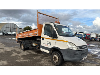 Autocarro ribaltabile IVECO Daily