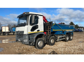 Autocarro ribaltabile, Camion con gru MERCEDES-BENZ AROCS: foto 2 Autocarro ribaltabile, Camion con gru MERCEDES-BENZ AROCS: foto 2