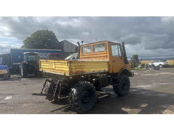 Autocarro con pianale/ Cassone fisso, Macchina agricola MERCEDES-BENZ UNIMOG 6 CYLINDER: foto 4