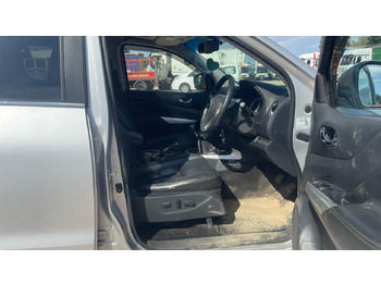 Pick-up, Furgone doppia cabina NISSAN NAVARA 2.3 DCI 190PS: foto 5