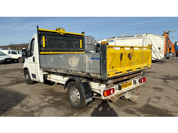 Furgone ribaltabile PEUGEOT BOXER 355 2.0 BlueHDi 130ps: foto 4 Furgone ribaltabile PEUGEOT BOXER 355 2.0 BlueHDi 130ps: foto 4