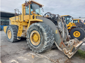 Pala gommata VOLVO L330