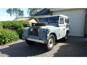 Autovettura LAND ROVER