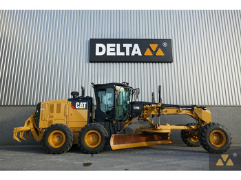 Grader Caterpillar 12M3: foto 2