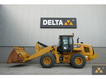 Pala gommata CATERPILLAR 930M