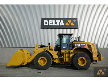 Pala gommata CATERPILLAR 966M