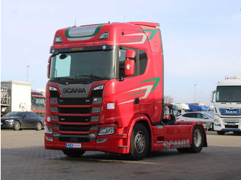Trattore stradale SCANIA R 450
