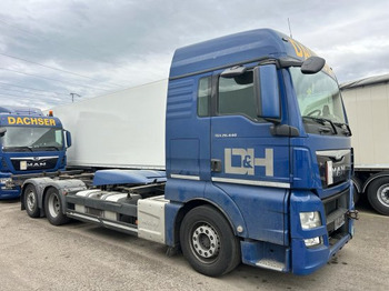 Autocarro portacontainer/ Caisse interchangeable MAN TGX 26.440