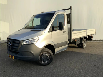 Furgone con cassone fisso MERCEDES-BENZ Sprinter 519