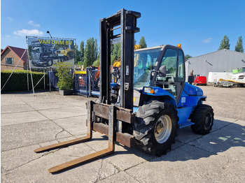 Carrello elevatore fuoristrada MANITOU