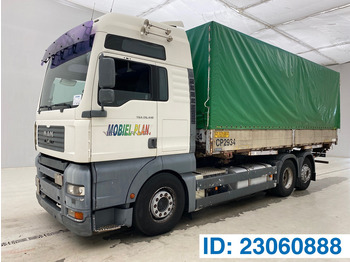 Autocarro portacontainer/ Caisse interchangeable MAN TGA 26.410
