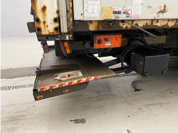 Camion centinato Mercedes-Benz Axor 1824: foto 5
