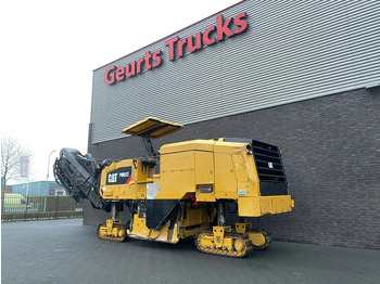 Asfaltatrice Caterpillar PM622 CRAWLER PROFILER/ASFALTFREESMACHINE/ASPHALTFRÄSEN-MASCHINE: foto 4