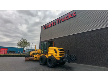 Grader New Holland RG 200 B MOTORGRADER + RIPPER FROM 2012 HOURS 4237: foto 3