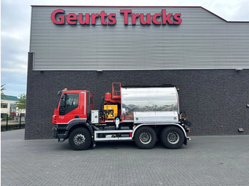 Camion IVECO Trakker