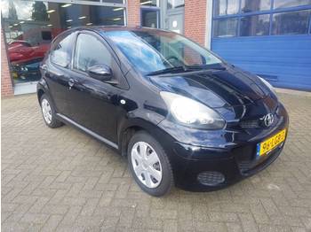 Autovettura Toyota AYGO. 5DRS AYGO: foto 1
