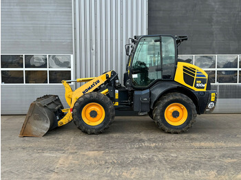 Pala gommata KOMATSU WA100