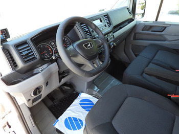 Leasing di MAN TGE 3.140 REGRIGERATOR BOX -1*C 8 PALLETS HEATING FUNCTION CRUISE CONTROL PNEUMATICS AIR CONDITIONING  140HP MAN TGE 3.140 REGRIGERATOR BOX -1*C 8 PALLETS HEATING FUNCTION CRUISE CONTROL PNEUMATICS AIR CONDITIONING  140HP: foto 2