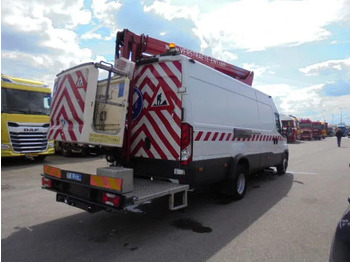 Camion, Camion con gru Iveco Daily 70 70C17: foto 5