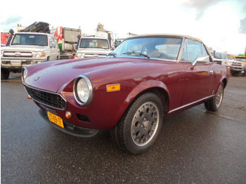 Autovettura FIAT