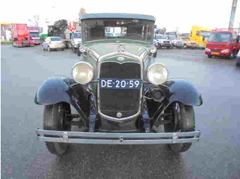 Hatchback Ford A A: foto 2